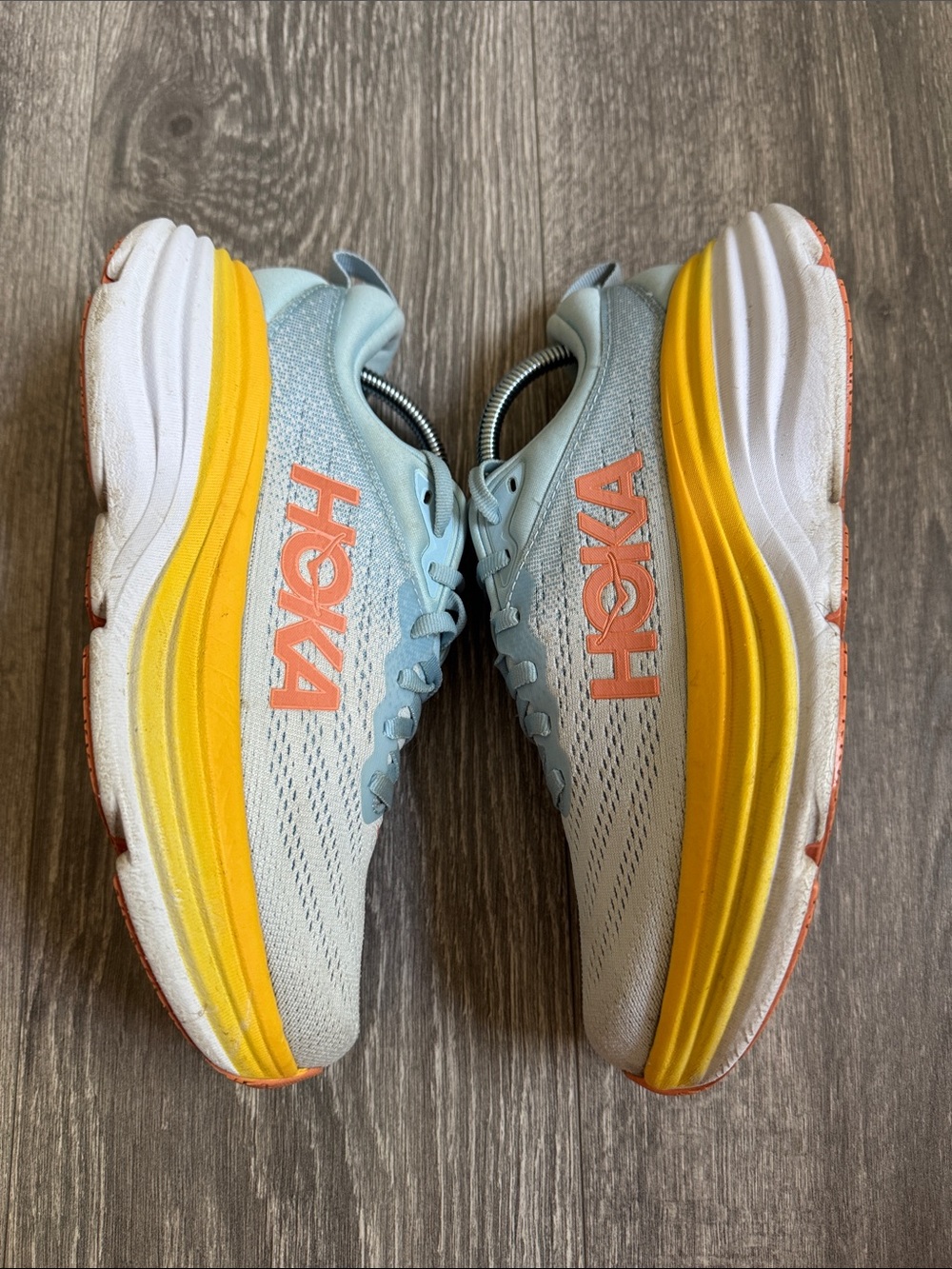 Hoka Bondi 8 Women's Pale Blue & Yellow Cushioned Running Shoes with Coral Logo - Picture 5 of 10